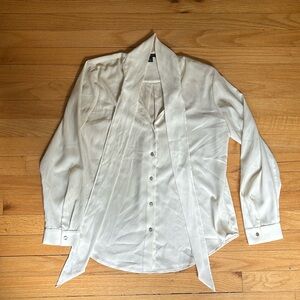 Ann Taylor Tie Front Blouse in Cream